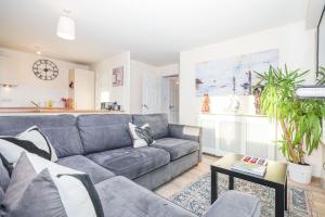 Waterfront Castle View 3 Bed FREE PARKING