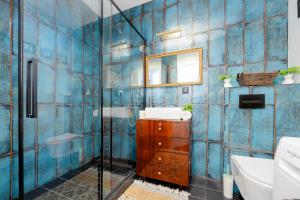 Modern & Stylish Apartment with Balcony Warsaw by Noclegi Renters