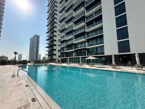 Urban Living Redefined in JVC