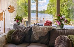 Cozy Home In Aplared With Wifi