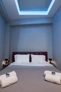 Elegant Rooms Athens