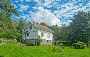 4 Bedroom Amazing Home In Farsund - Belland