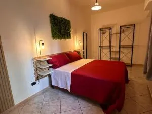 Luminoso Trilocale a Pomigliano - Castello di Cisterna