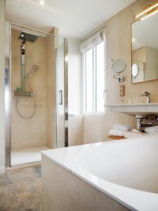 Hotels Logis Hotel de Carantec : photos des chambres