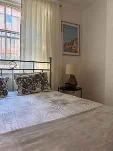 Central 2 bedroom Kennington House