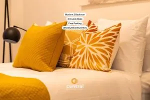 Central Serviced Apartments - 2 Bedroom - Modern - Sleeps 4 - 2 x Double Beds - Free Street Parking - Fully Equipped - Short & Long Term Stays Available - Contact Us for your Requirements - 邓迪