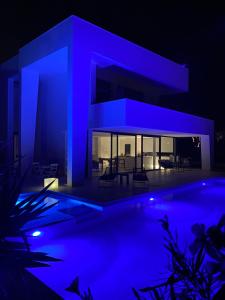 Mas del Cullou, moderne Villa in Andalusien, in der Nähe vom Meer