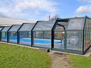 Briar Cottage - E5335
