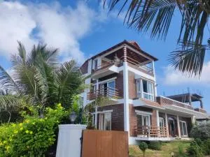 Light House By Coast Club - Vasavasamudram