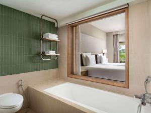 Pullman Phuket Karon Beach Resort
