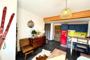 Superb Cosy Apartment With Balcony - Domancy