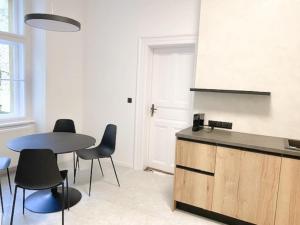 Capitol deLuxe apartment