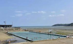 Joli appartement calme à Binic dans rue piétonne
