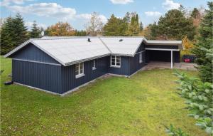 Holiday Home Kamillevej Væggerløse Denm