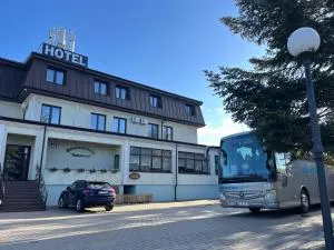 Hotel Bukowiec - 亚赫兰卡