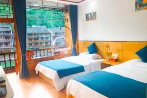 凤凰记忆临江客栈(影江楼店) - Niuyan