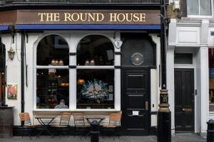 Round House Apartments