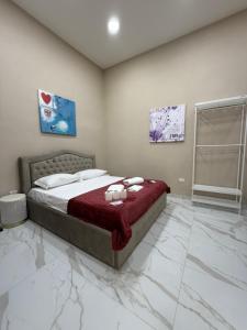 Valentino caracciolo 105