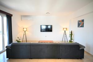 Salt Lake Sunset Tigaki