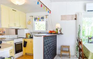 Awesome Home In Gnesta With Kitchen