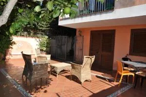 Villa Giusy 2 appartamenti indipendenti a locazione turistica breve -G&P HOLIDAY HOME - Valderice