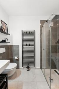 kitchenroombed - Top City-Lage I nahe Hbf I Aufzug I Tiefgarage I Terrasse I Business - Travel - Family