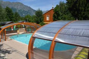 Campings Camping 5 etoiles - Piscine - eeceff : photos des chambres
