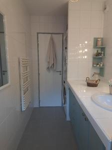 Appartement spacieux, à 20 min de gare St Lazare