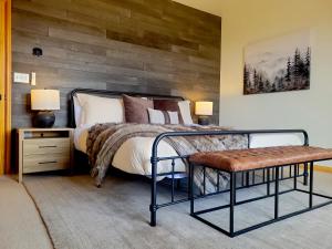 Epic Views - Hot Tub - Starlink Internet - Dogs OK