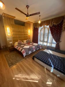 New urban Den cottage