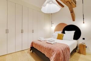 SERENERS - Charming Serviced Apartments - Place des Vosges