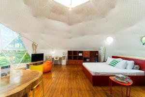 Bitzu Dome-Bijagua Riverside Glamping