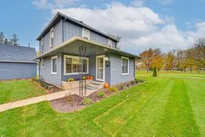 Home on Legacy Hills Golf Course with Patio! - Knox