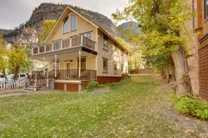 Patio and Mountain Views Central Ouray Getaway! - Ouray