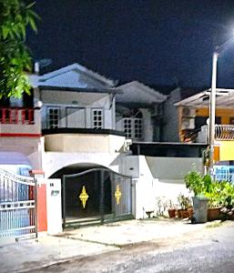 Jacks Home at Jonkers for 15pax n more