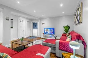 Amazing 3-Bedrooms in Rosemont - Montreal - Montréal-Nord