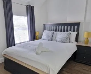 Two Bedroom House Downtown with Office - 伦敦德里