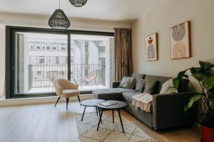 2 bedroom apartment and private parking in Liège center
