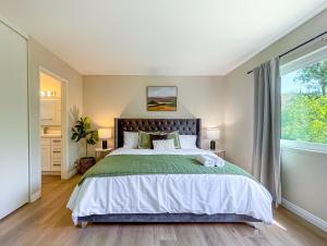 Sweet 2 bd for monthly stay! 20 mi to Disney
