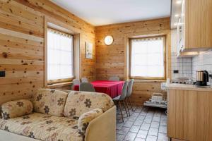 Two-Bedroom Apartment room in Bait Panorama