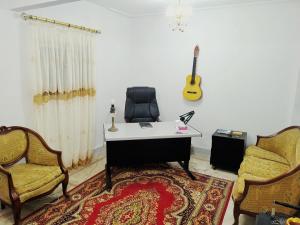 Loran Room for men only