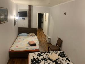 Delta 7 two big beds