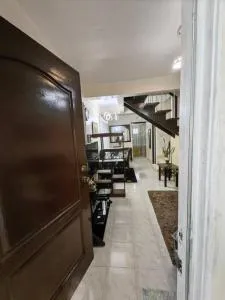 Cozy Townhouse own parking Wi-Fi - Agoo