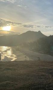 Apartamento à 200 metros da praia no Recreio