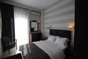 Single Room room in Lingos Hotel