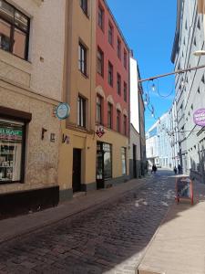 Historic Old Town Escape Cozy 2 Bedrooms Perfect location