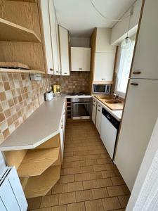 Les Marines-Vue mer & plage Cabourg