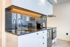 BSE15 Apartments 2D, a Home in Madeira