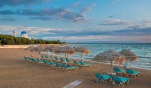 Oasis Beach Hotel Agistri Greece