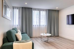 BSE15 Apartments 2F, a Home in Madeira